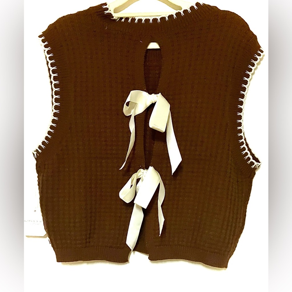 Altard State Bow Vest/ Color: BROWN-IVORY     Waffle Knit  - Size: X LARGE - Picture 6 of 7